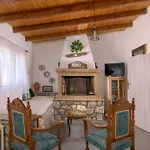 Semesterbostad Billys House Lardos