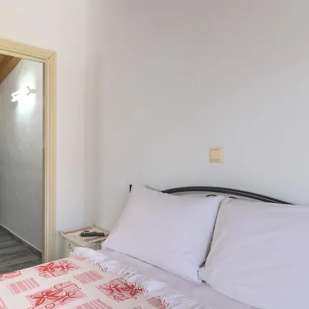 Billys House 펜션 라도스